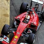 Szingapúri Nagydíj – Vettelé a pole pozíció