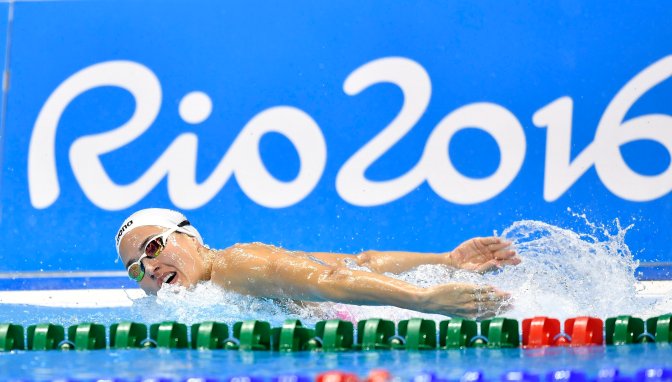 Rio de Janeiro, 2016. augusztus 4. Jakabos Zsuzsanna úszó edz a Rio de Janeiró-i Olimpiai Uszodában 2016. augusztus 4-én, egy nappal a riói nyári olimpia kezdete elõtt. MTI Fotó: Illyés Tibor